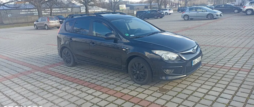 warmińsko-mazurskie Hyundai I30 cena 15999 przebieg: 245912, rok produkcji 2011 z Olsztyn